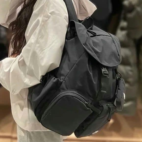 新品 ノースフェイス W'S BREEZE BACKPACK ブラック