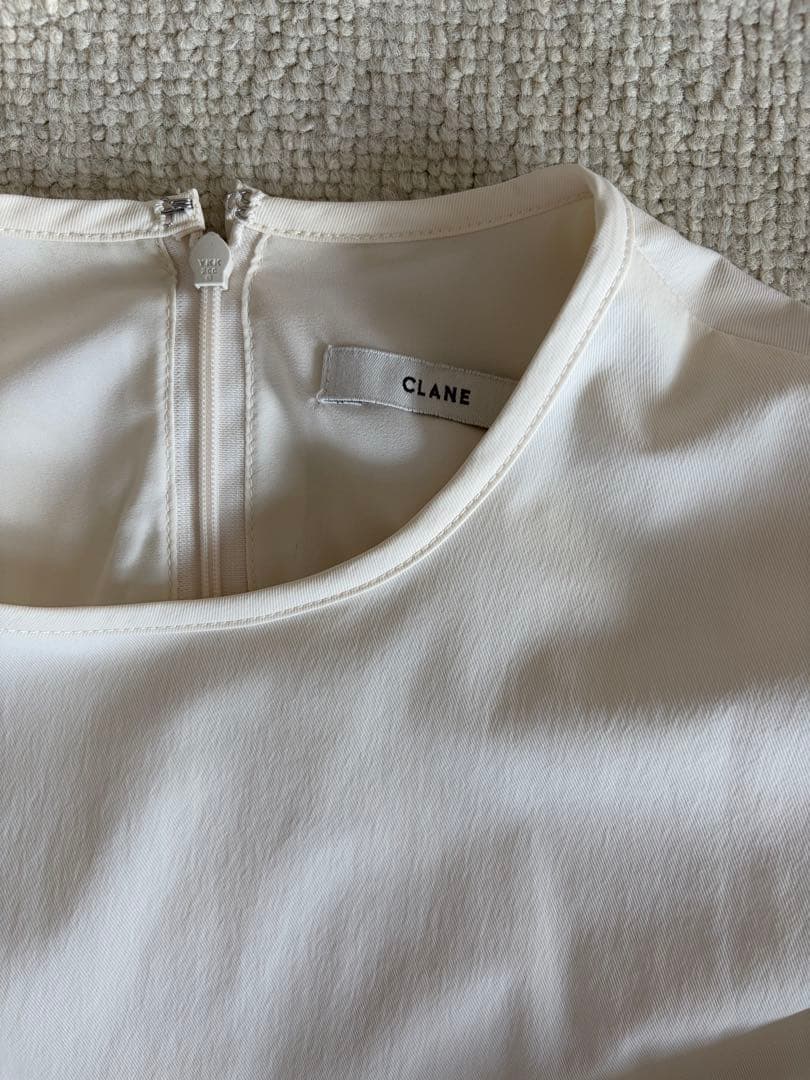 CLANE ホワイト 半袖 パフスリーブワンピース