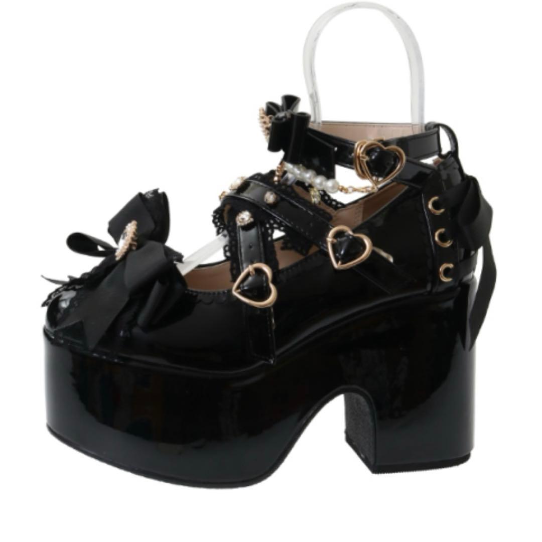 lizlisa クロスストラップリボンパンプス ブラックエナメル　Mサイズ