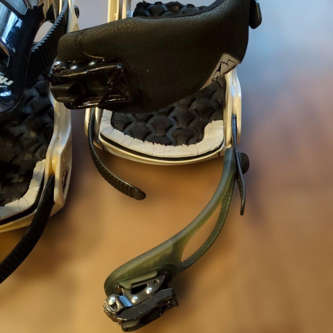 中古美品　SALOMON RYTHEM 　S/Mサイズ