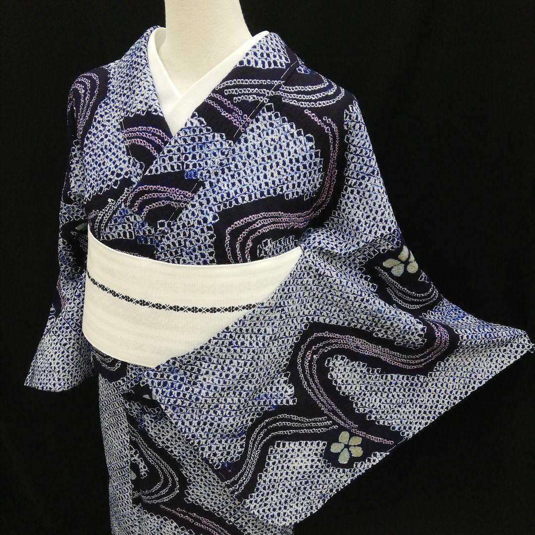 有松鳴海絞り浴衣　(流水に花紋様　未使用しつけ糸付　藍色)