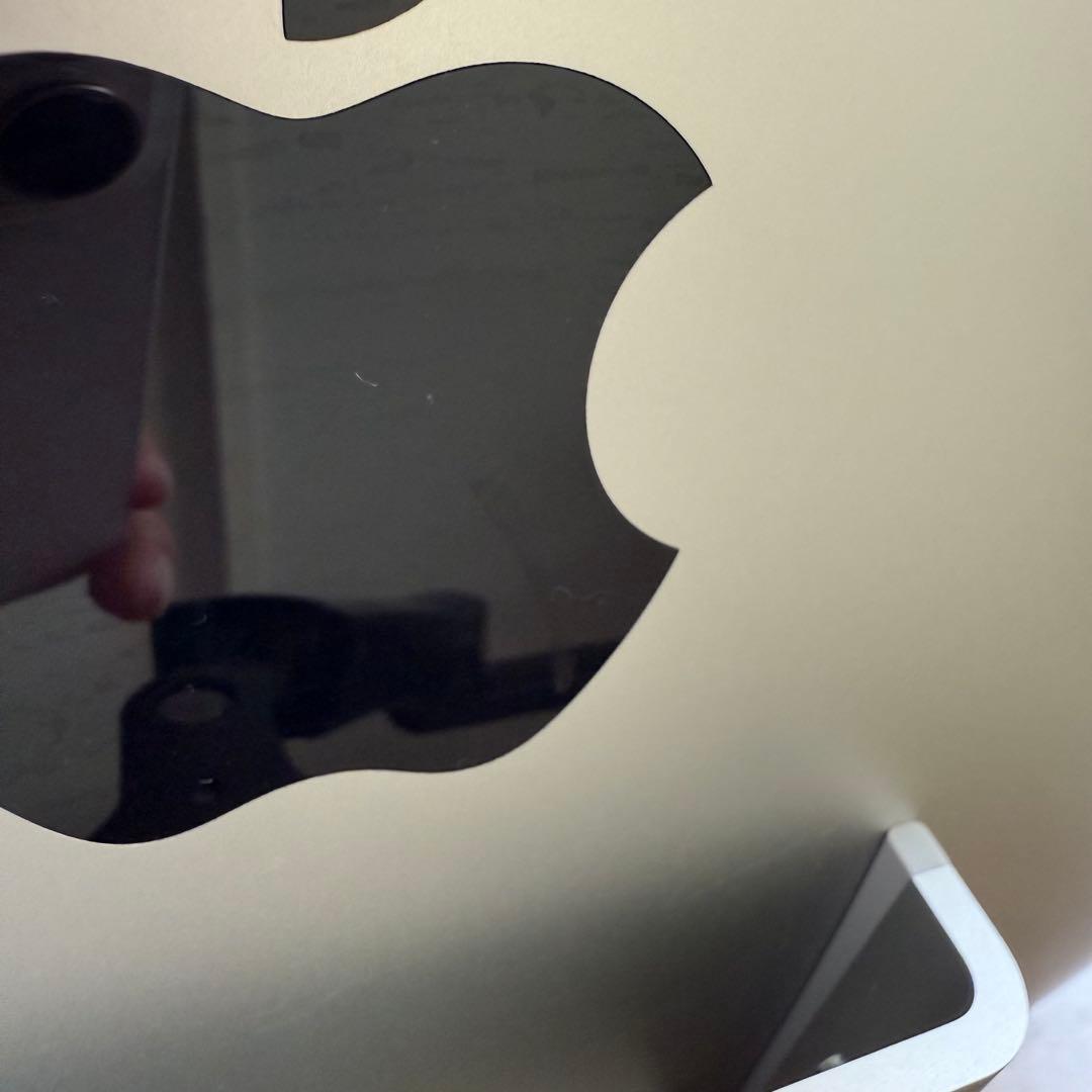 iMac 27inch 2020 Retina5K VESAマウントアダプタ搭載