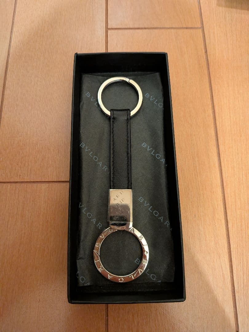 【完全未使用】BVLGARI キーホルダー・キーリング シルバー/ブラック