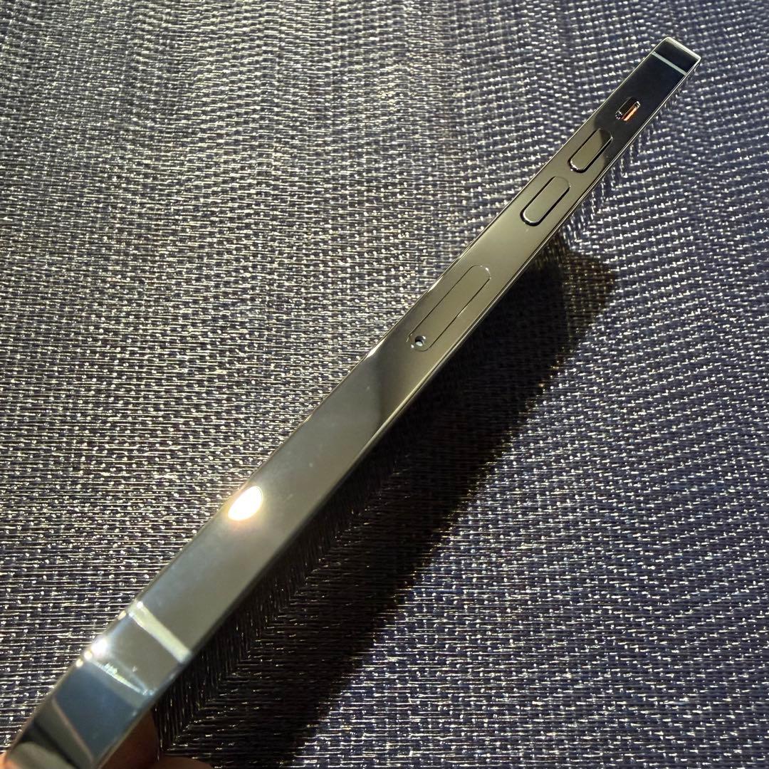 iphone13 pro シエラブルー