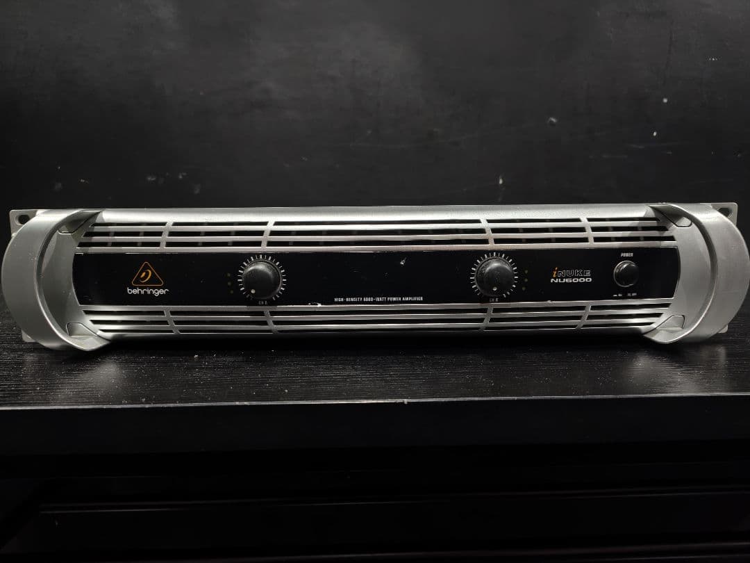 動作品 ベリンガー Behringer NU6000 パワーアンプ