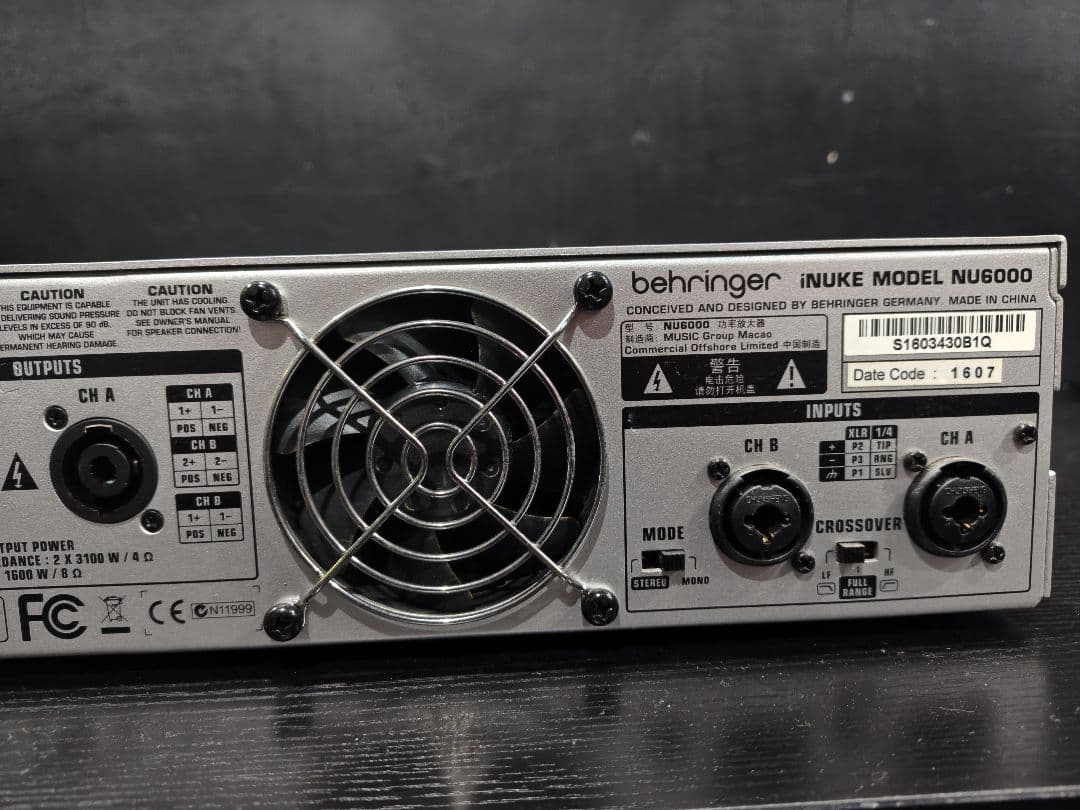 動作品 ベリンガー Behringer NU6000 パワーアンプ