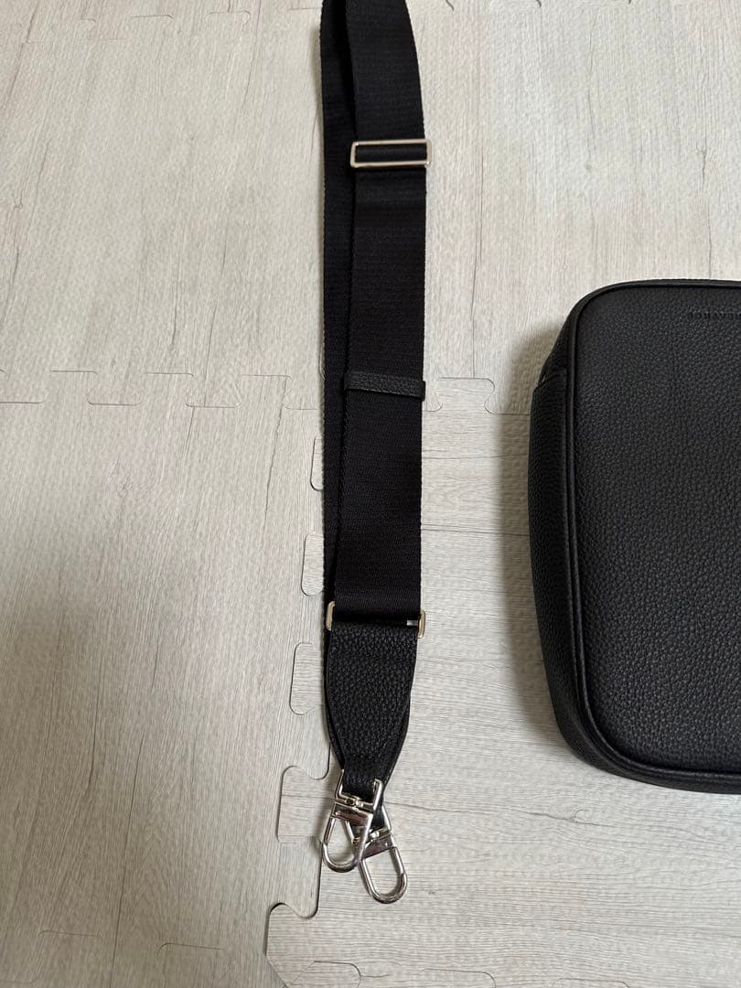 ヨシダ　ボナベンチュラ　パオロ クロスボディバッグ