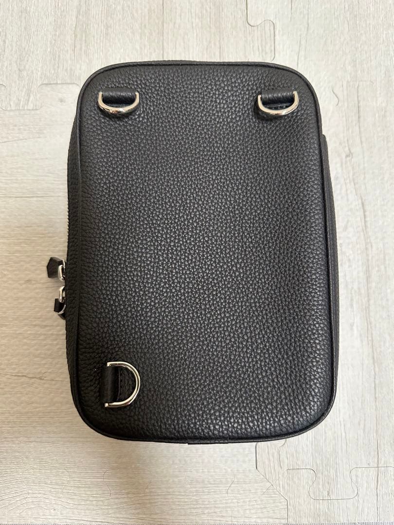 ヨシダ　ボナベンチュラ　パオロ クロスボディバッグ