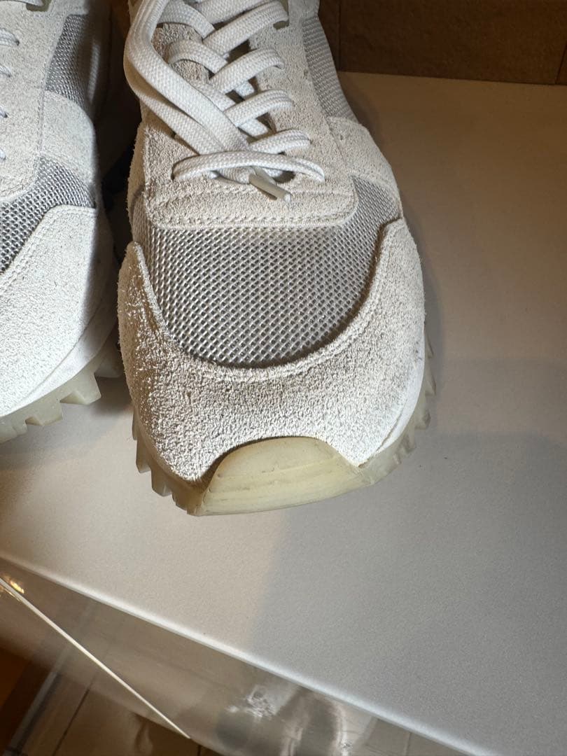 Louis Vuitton ホワイトスニーカー