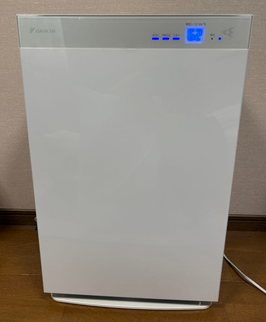 DAIKIN ダイキン　加湿ストリーマ空気清浄機　MCK70UJ-W