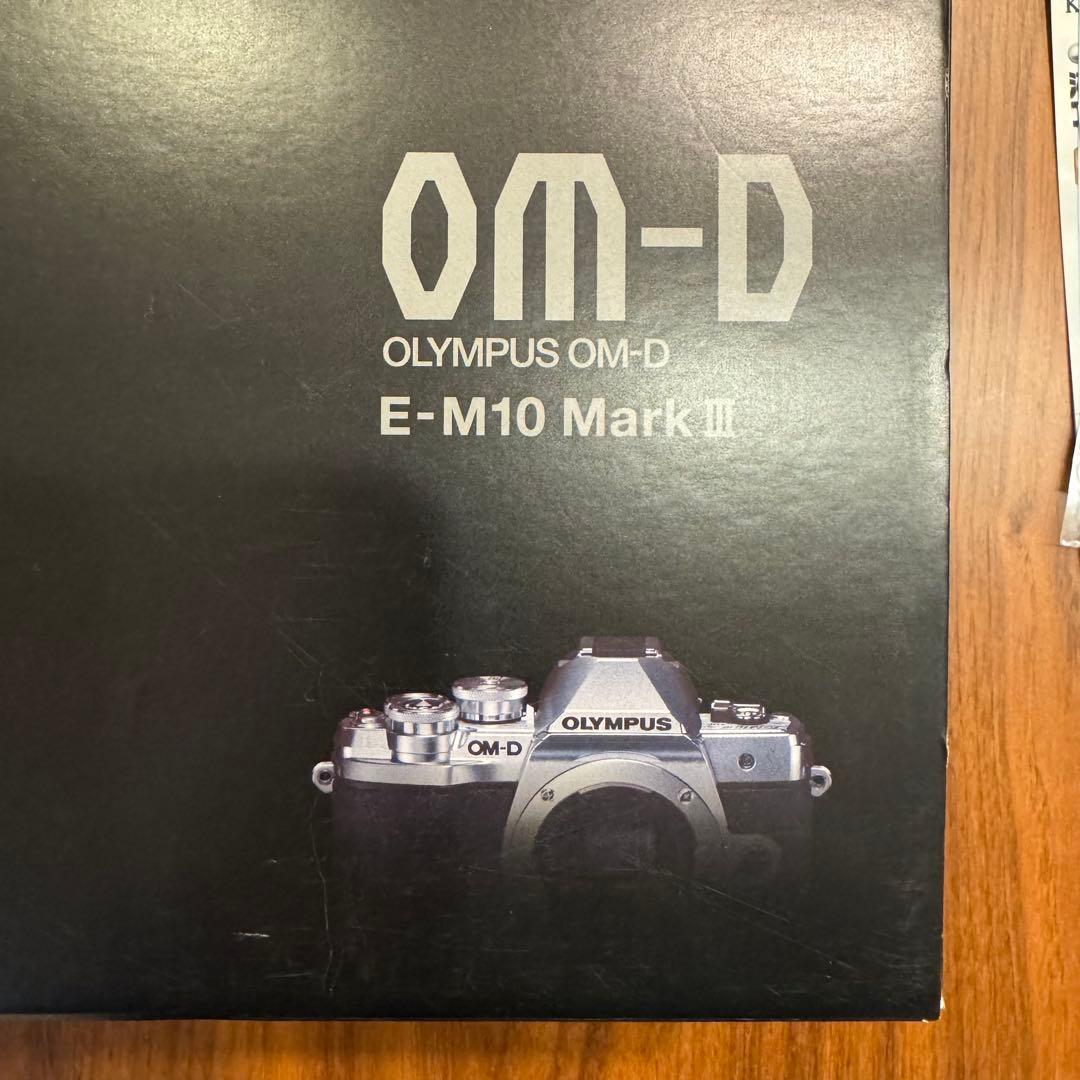 【値下げ〜1/5まで】【美品】オリンパス e-10 markⅢダブルズームキット