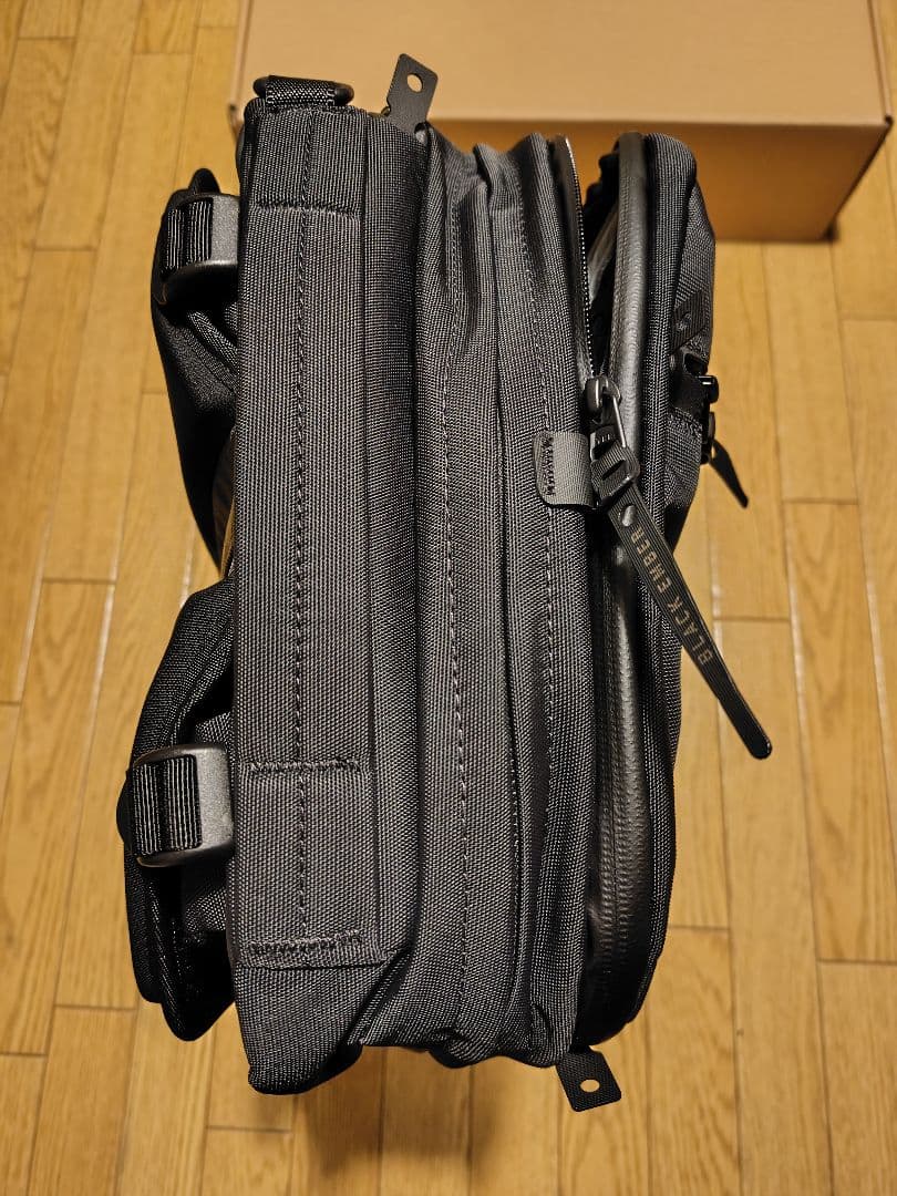 BLACK EMBER FORGE30 現行 未使用 ショルダーストラップ等あり