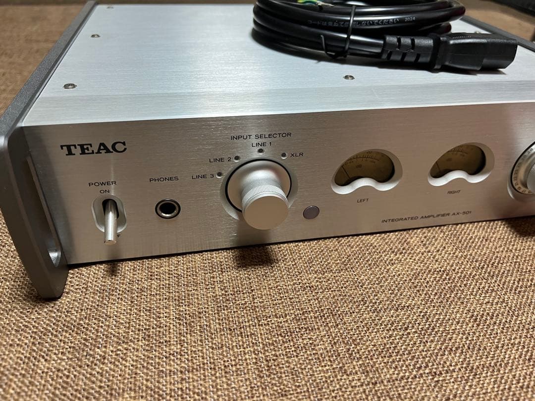 TEAC プリメインアンプ　AX-501 アコリバ電源線付き　☆