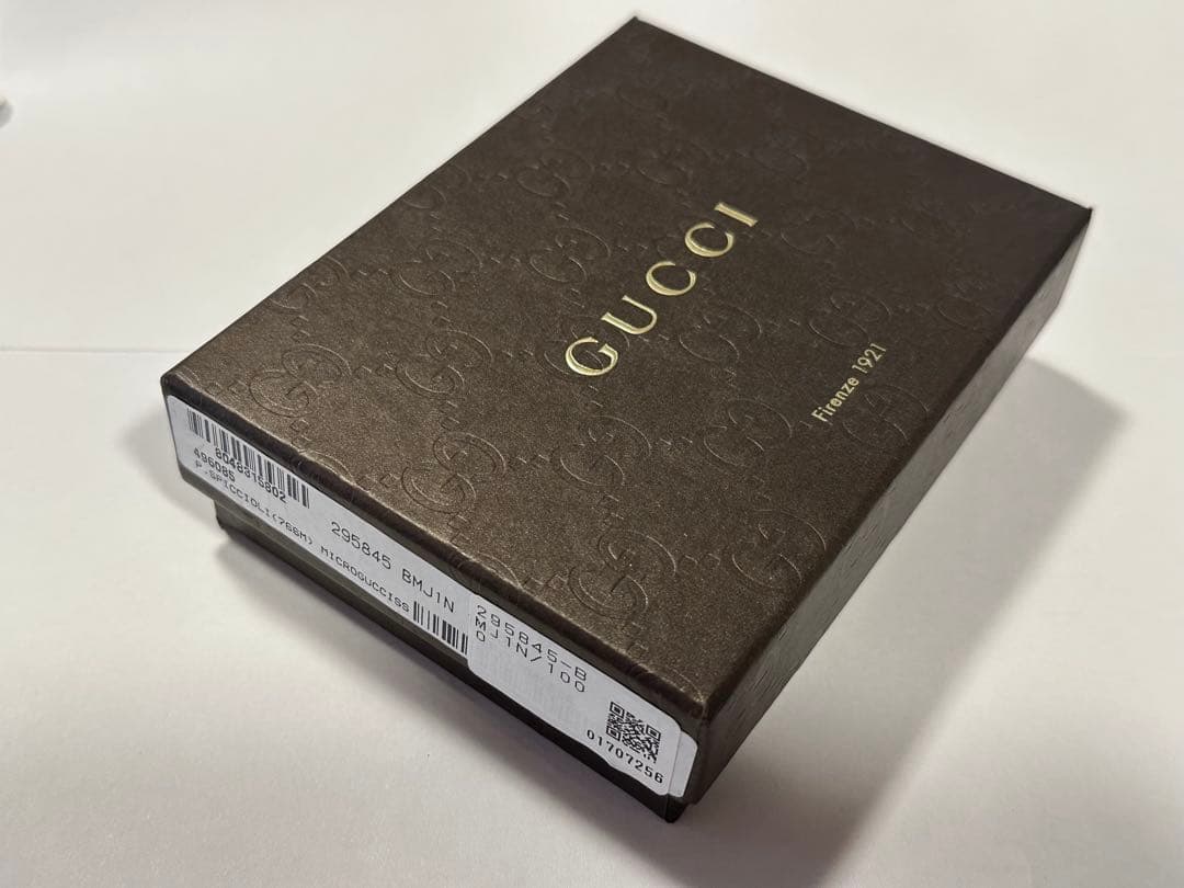 GUCCI ブラック ケース GGパターン
