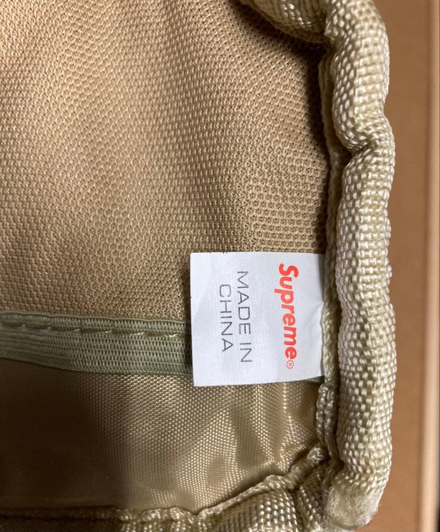 Supreme 18SS ボディバッグ