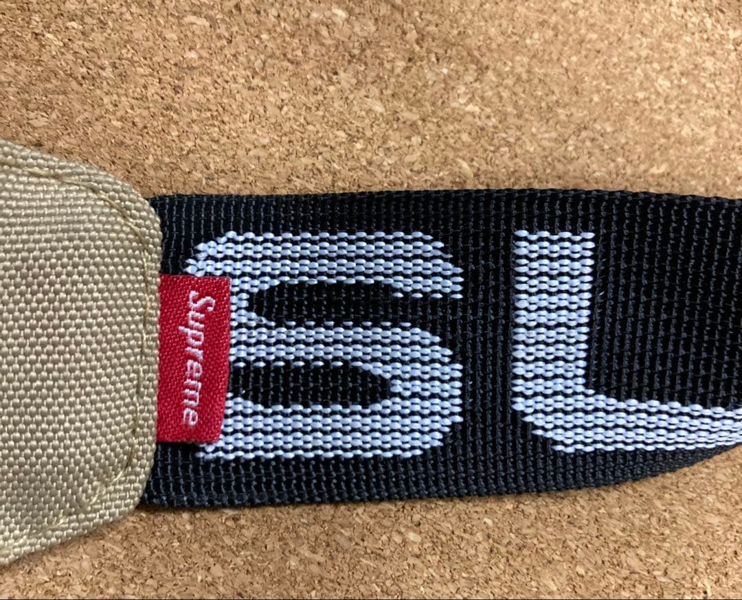 Supreme 18SS ボディバッグ