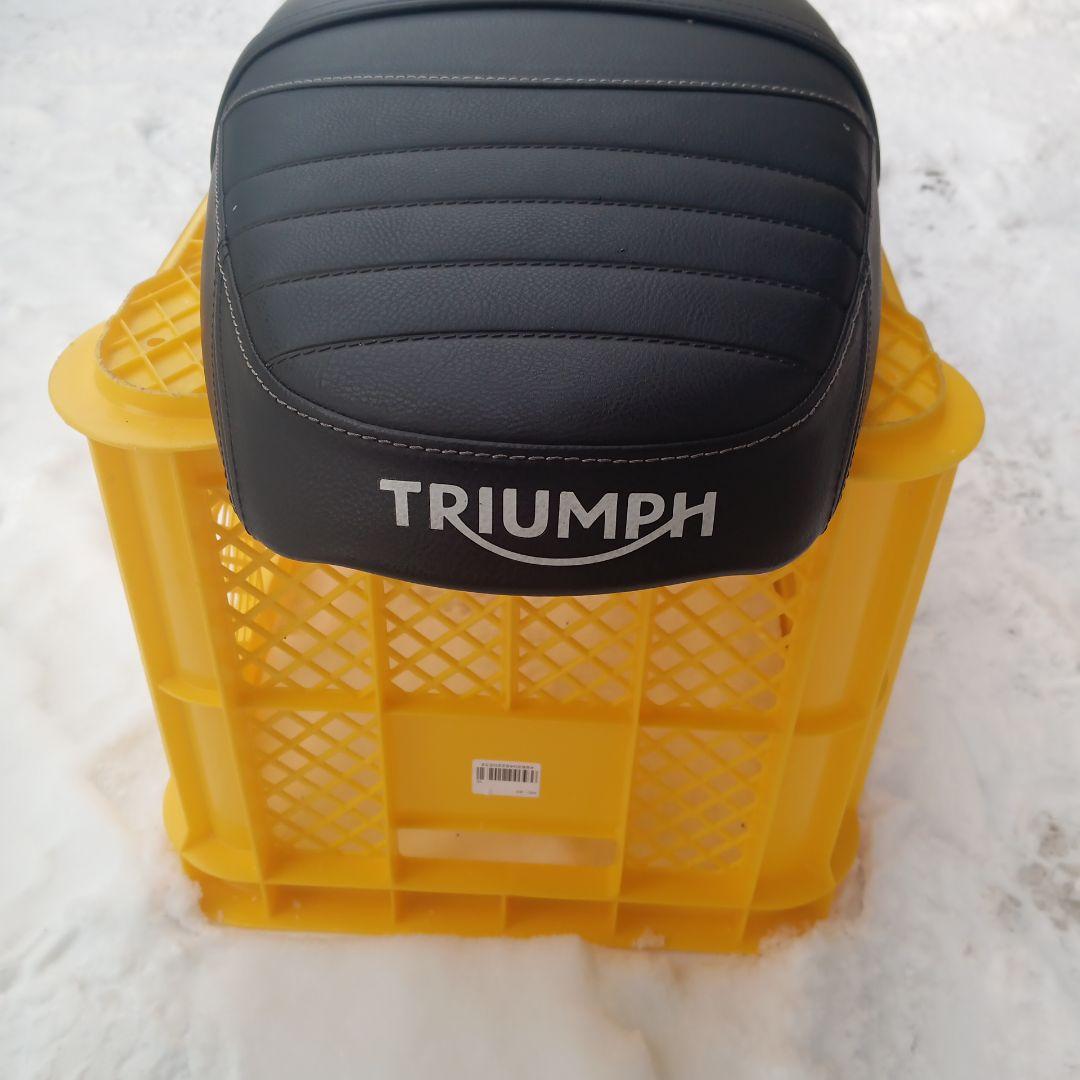 トライアンフ　2024年モデル スピードツイン1200 純正シート