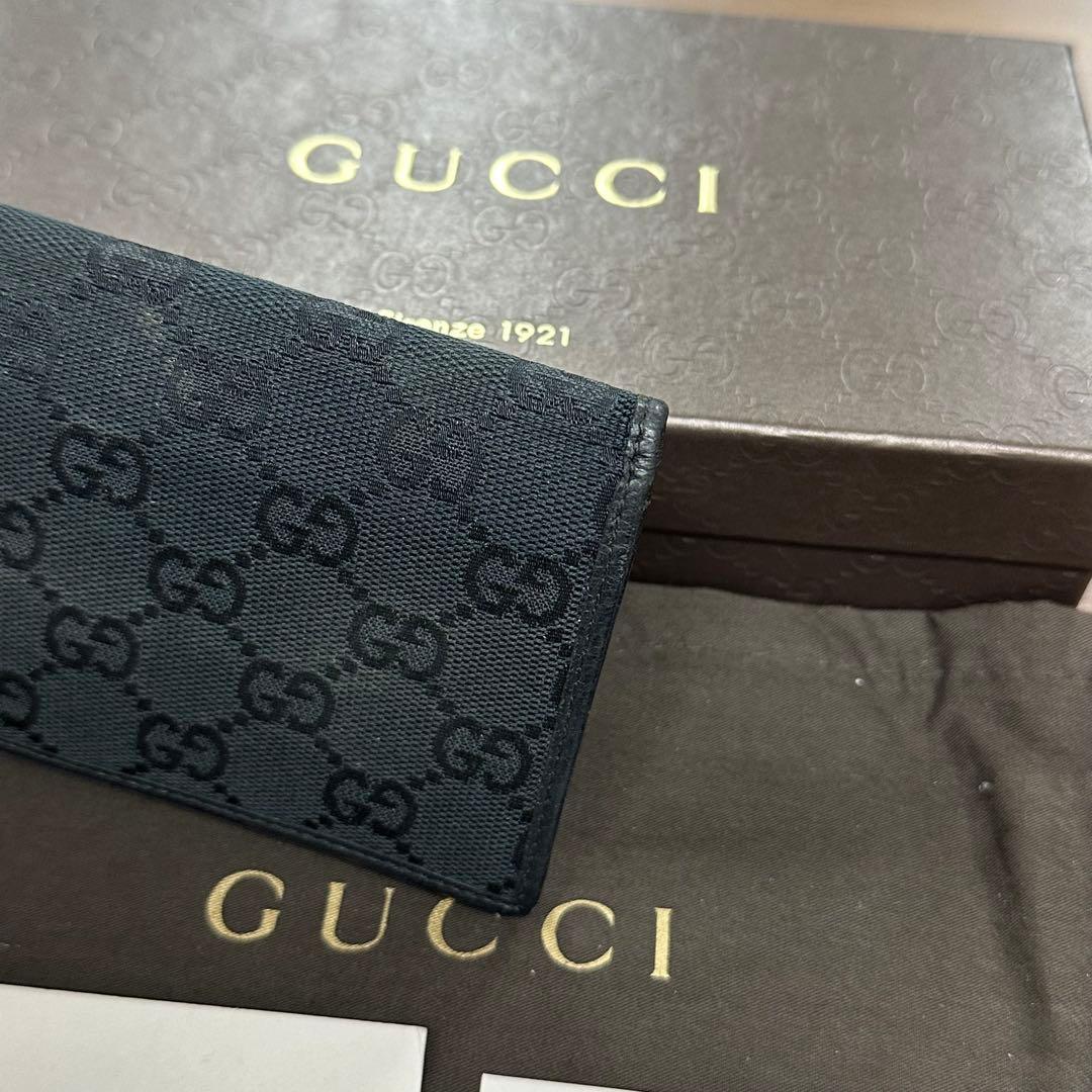 新品同様‼️ グッチ　GUCCI 財布　二つ折り　長財布　GGキャンバス