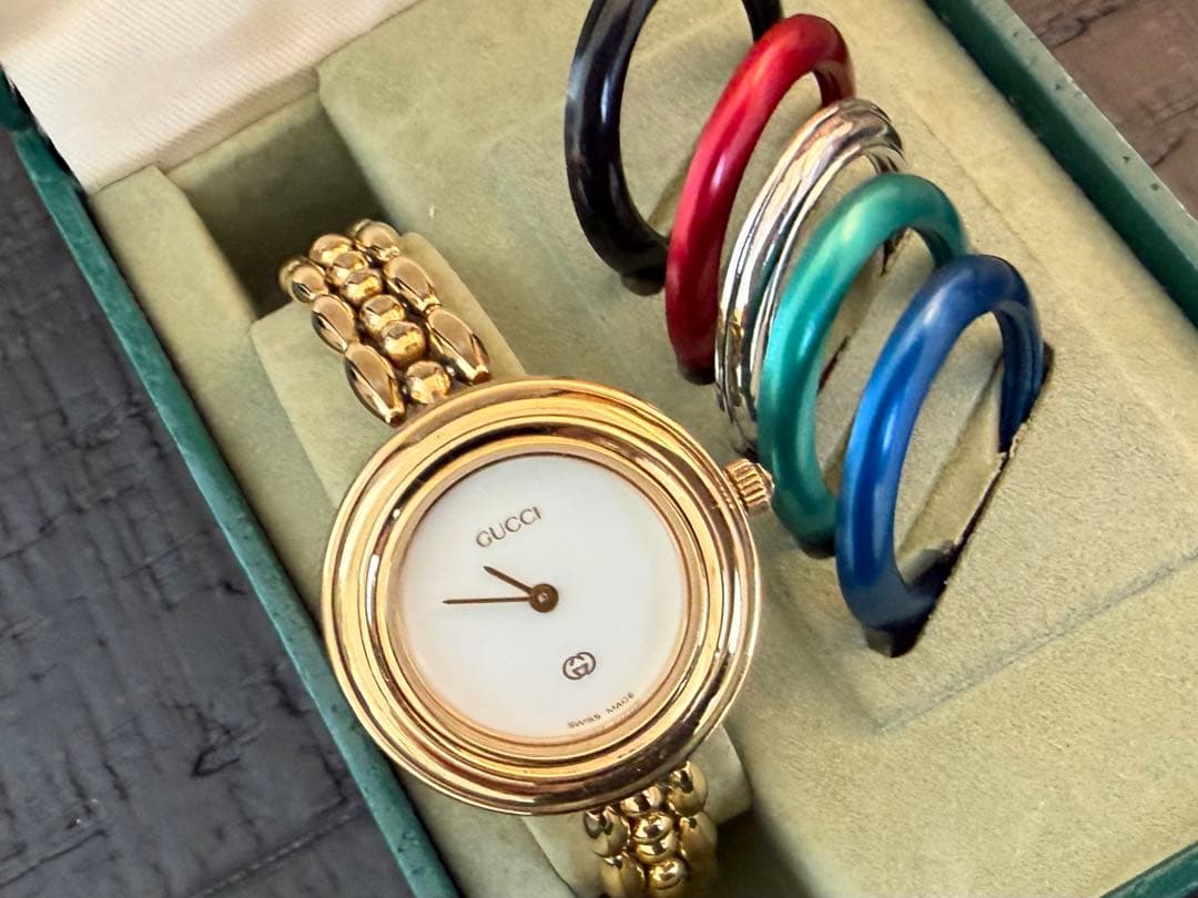 Gucci グッチ　 チェンジベゼル　腕時計　稼動品