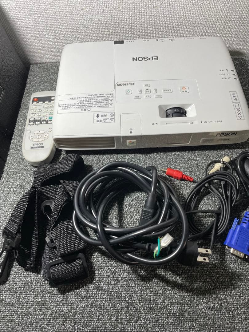 EPSONプロジェクター　EB-1760W