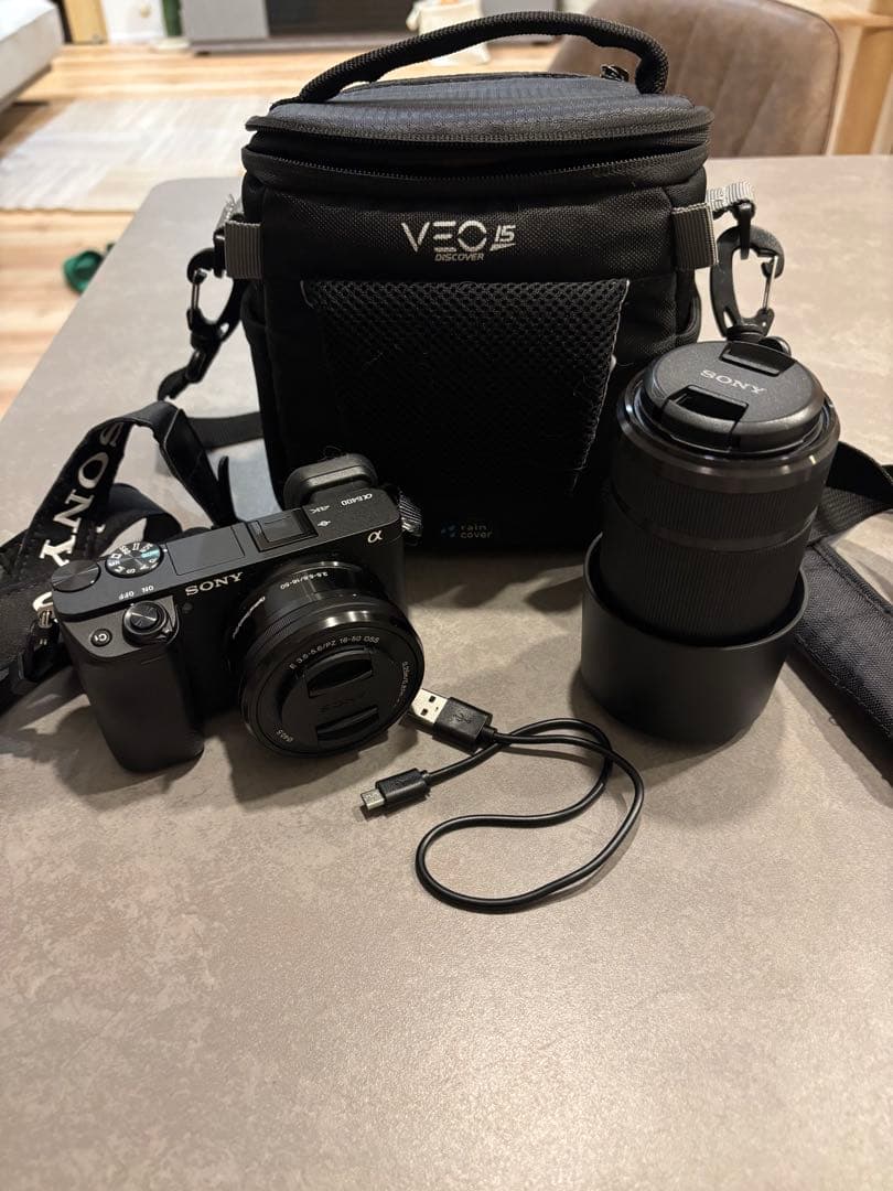 mon＊ 専用 SONY α ミラーレスカメラ α6400