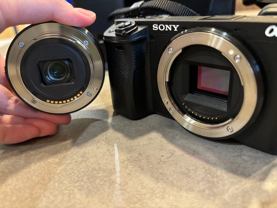 mon＊ 専用 SONY α ミラーレスカメラ α6400