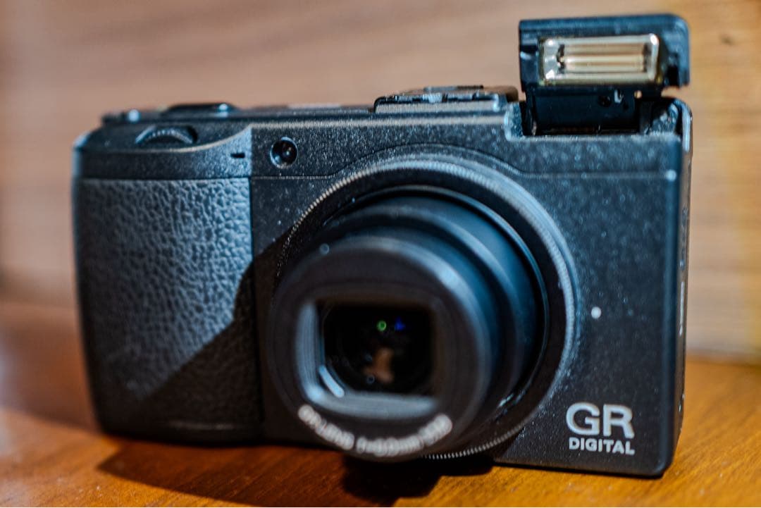 RICOH GR DIGITAL III コンパクトデジタルカメラ【元箱】