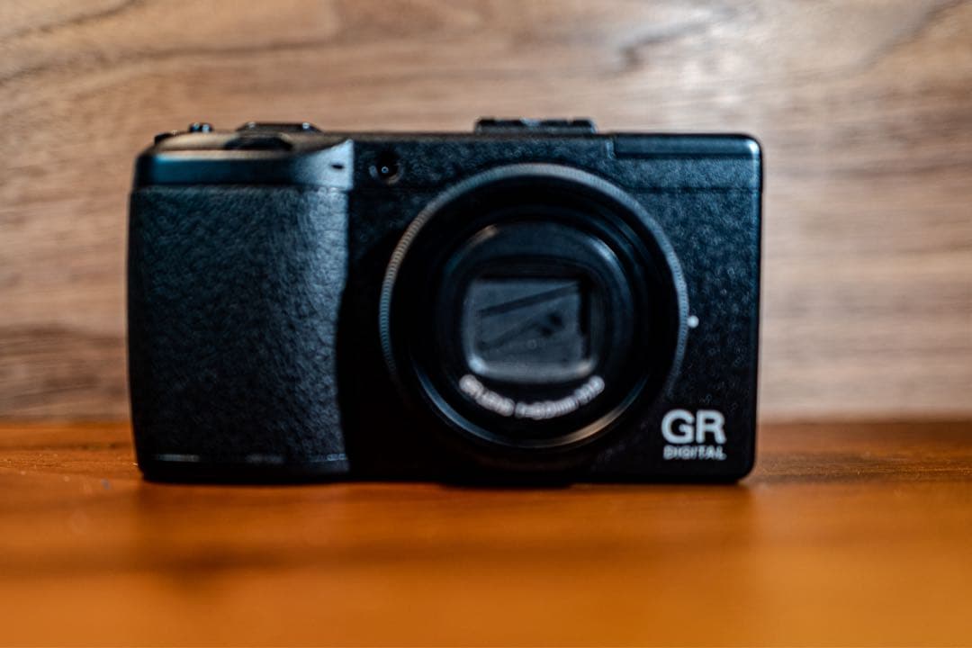 RICOH GR DIGITAL III コンパクトデジタルカメラ【元箱】