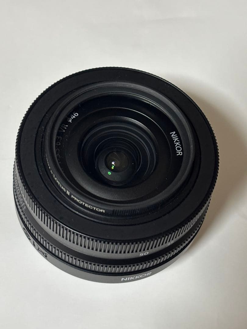 ニコン Nikon Z fc レンズキット ショット数 約4000回