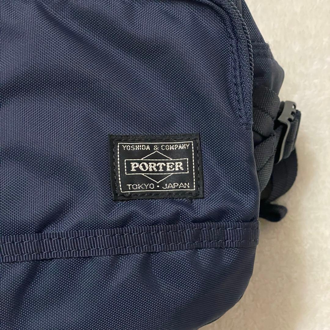 新品同様　極美　新型　PORTER ポーター　フラッシュ　ボディバッグ　ネイビー