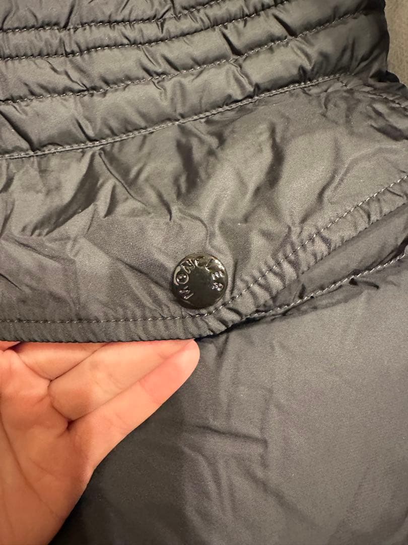 最終値下げモンクレール　aphroti アフロティ　ブラック0