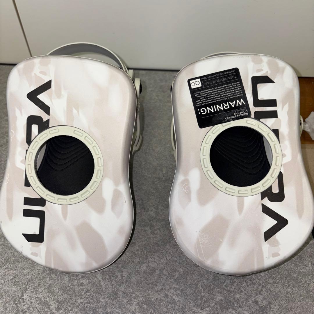 23-24 UNION ULTRA スノーボード ビンディング ホワイト