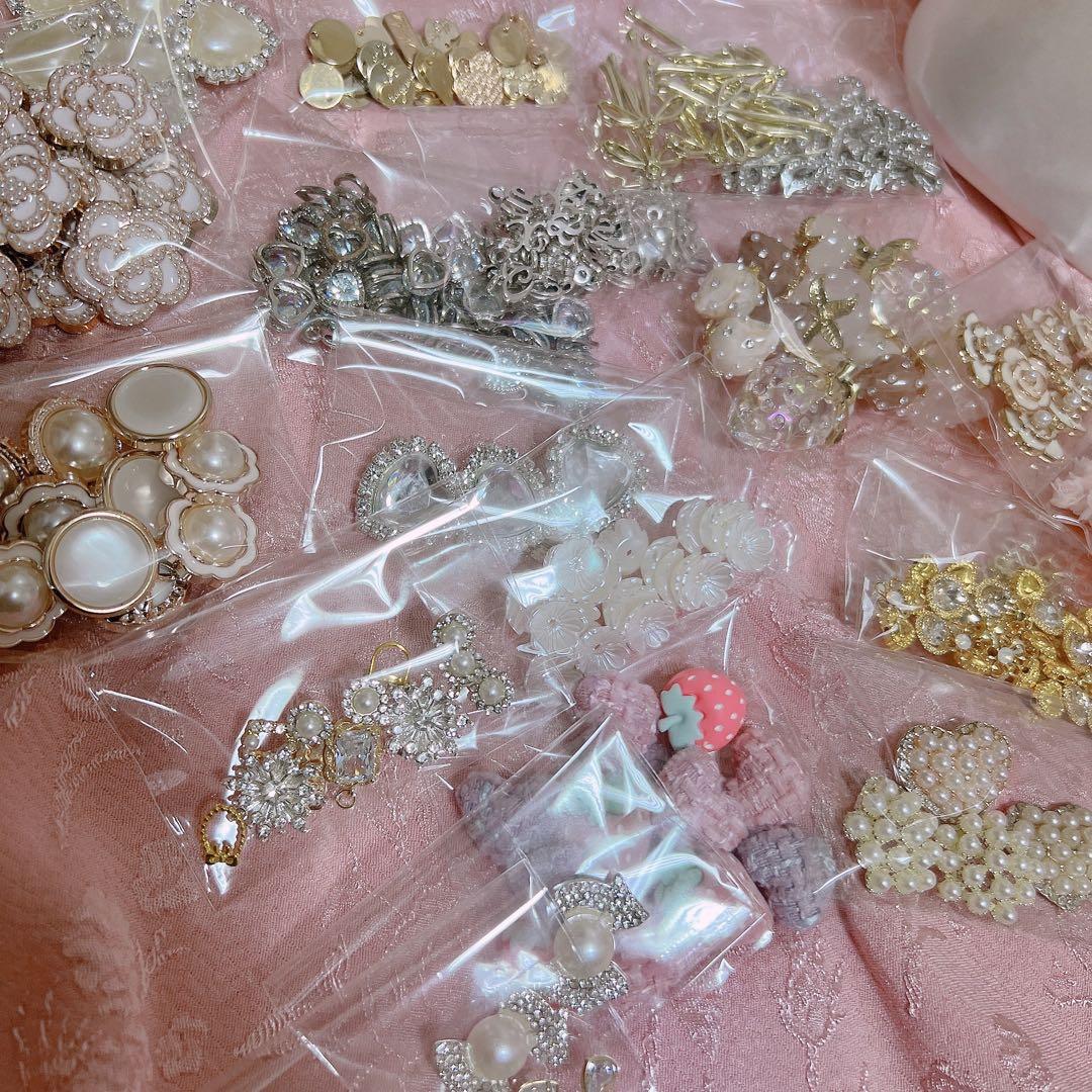 紙モノ コラージュ素材 ひねり金具 デザペ ステッカー コーナー金具 まとめ売り