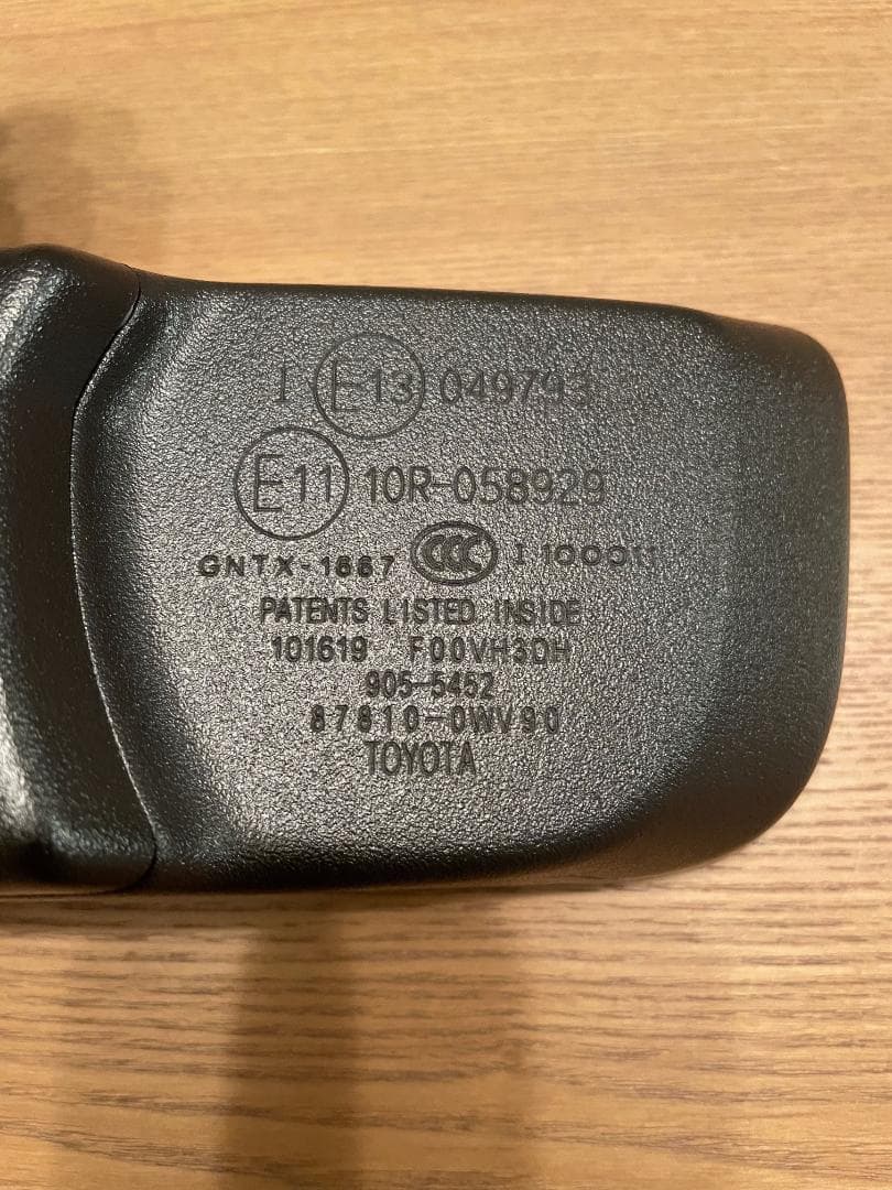 アルファード30系後期　純正デジタルインナーミラー&カメラ