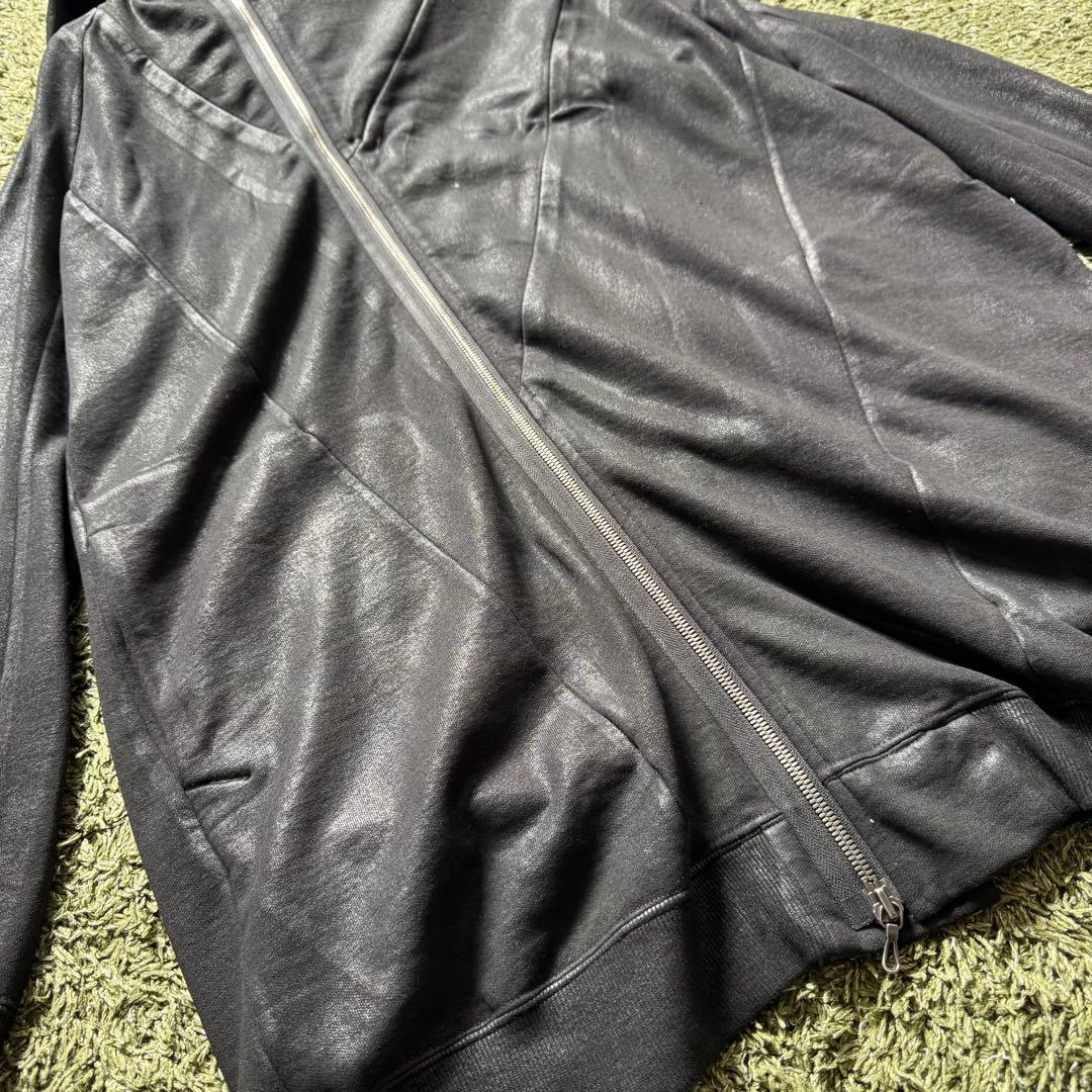 【ユリウスJULIUS ジオメトリックコーティングパーカー　サイズ1】