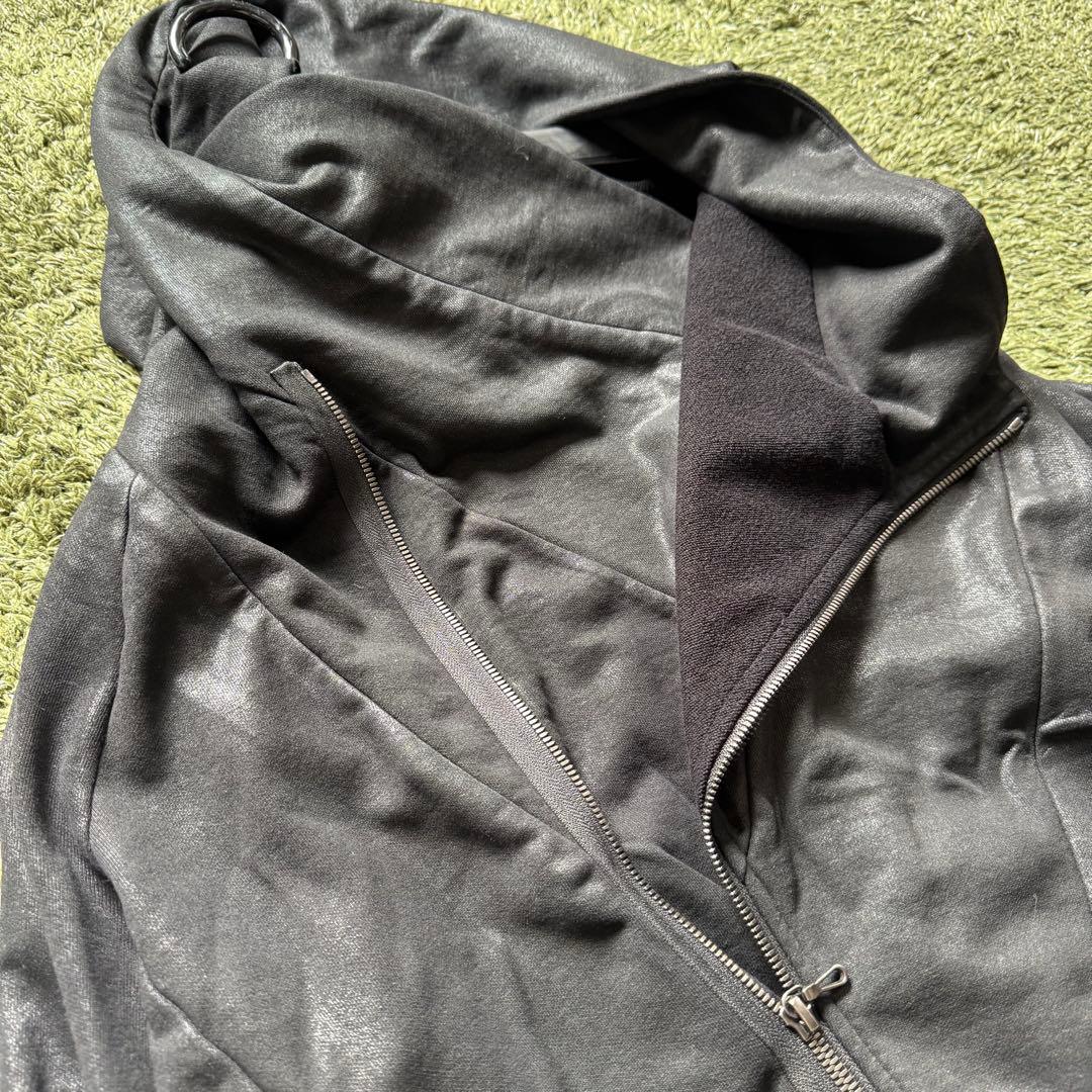 【ユリウスJULIUS ジオメトリックコーティングパーカー　サイズ1】