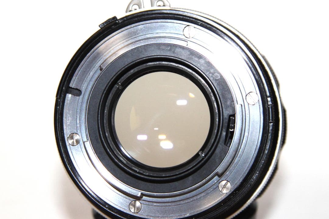Nikon Ai NIKKOR-H Auto 85mm F1.8 ニコン