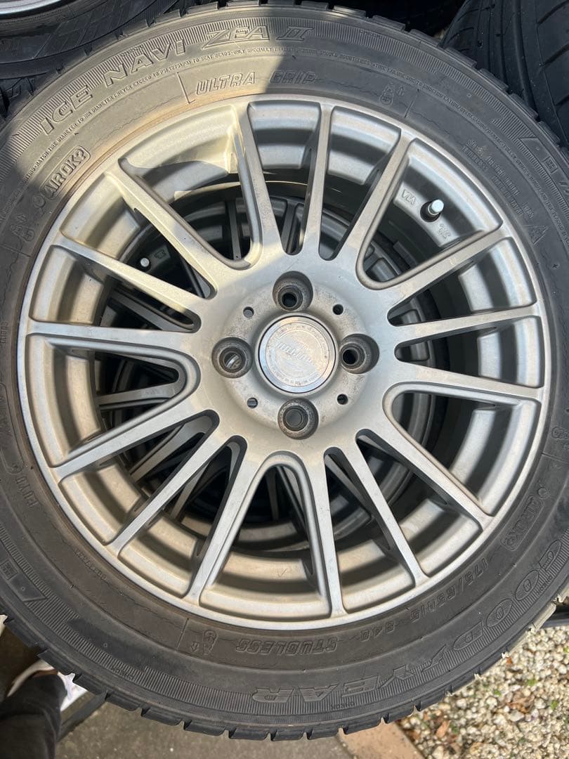 ICE NAVI 175/65R15 タイヤ・ホイールセット 引取のみ