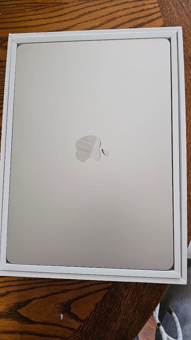 MacBook Air M2 13.6インチ 2022年モデル バッテリー修理