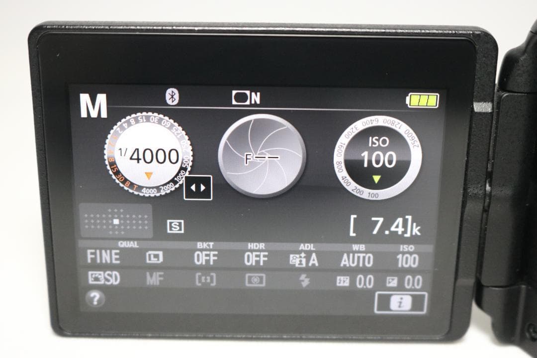 10／26まで⭐シリーズ最新！Nikon D5600⭐超望遠キット⭐一眼レフ