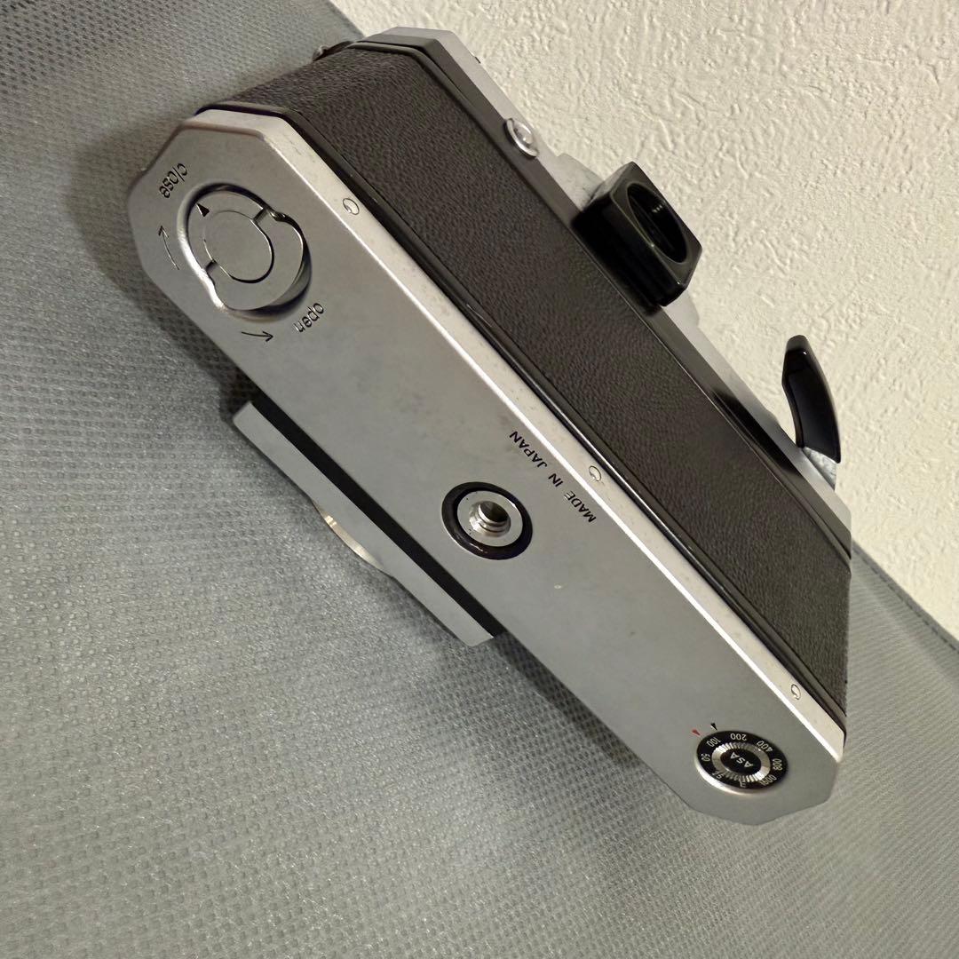 Nikon F後期　アイレベル　フィルム一眼レフカメラ