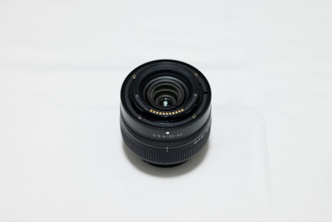 撮影500回以下 Nikon Z 5 ミラーレス一眼カメラ 24-50mmキット
