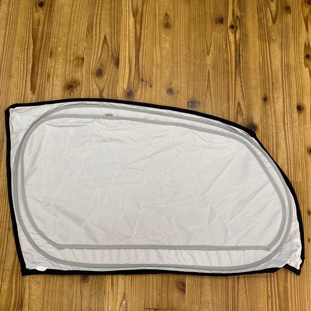 デリカd5純正サンシェード