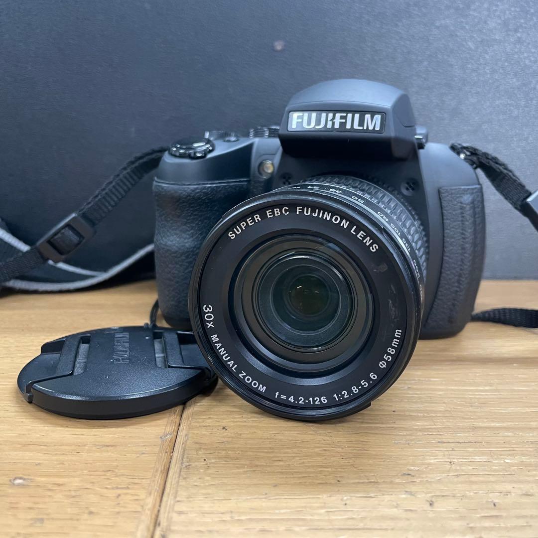 動作品 FUJIFILM Finepix HS35EXR デジタルカメラ
