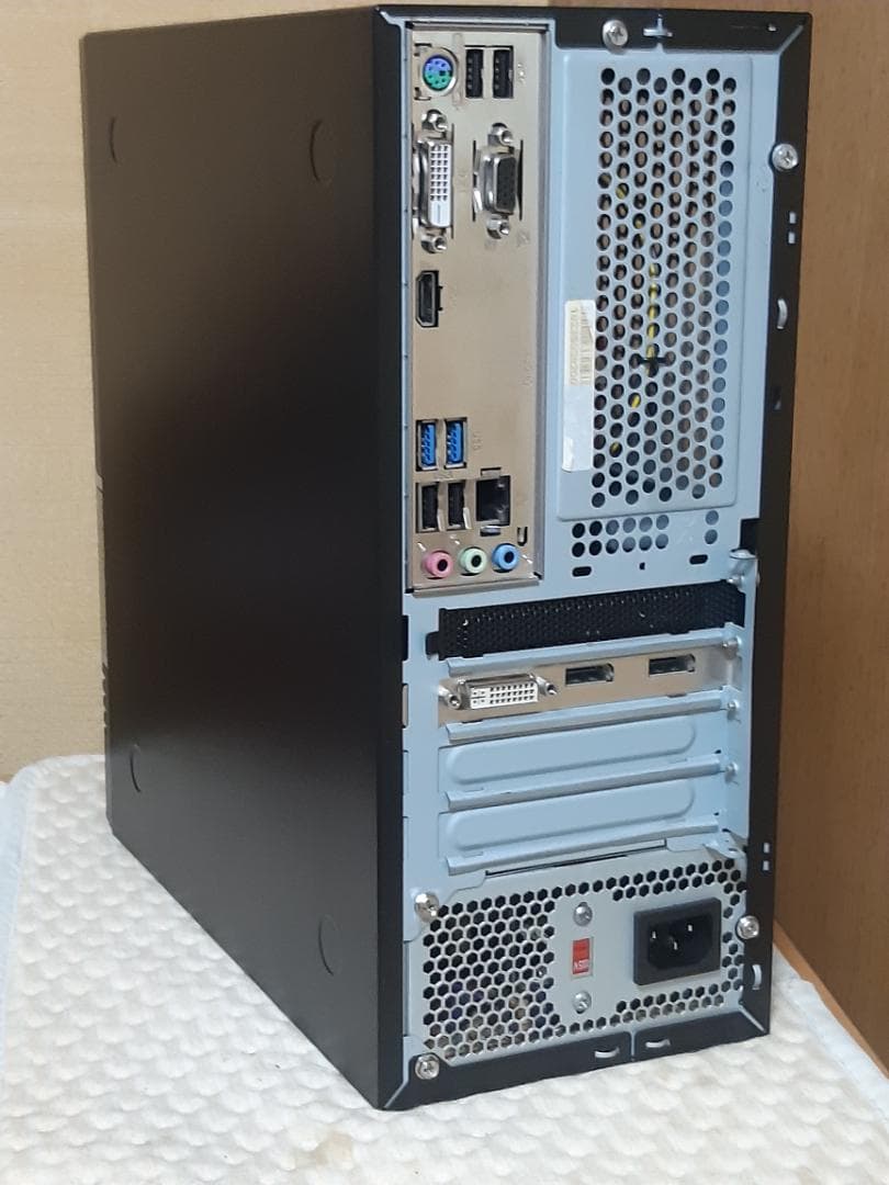 自作PC　i3 8100・8GB・SSD256GB・GTX745・Win11