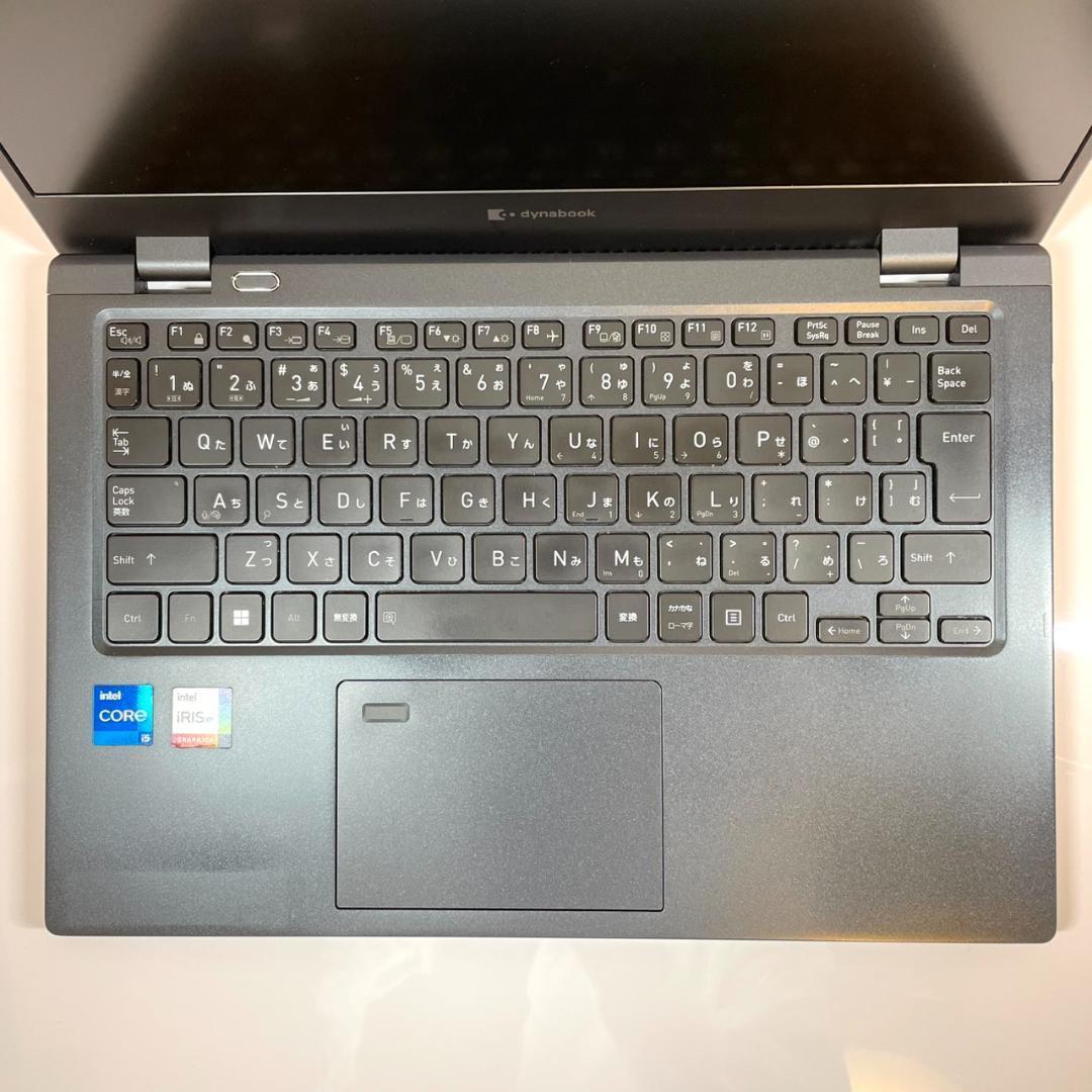 ★2022年製★ 超軽量857g dynabook バッテリー良好 NN9