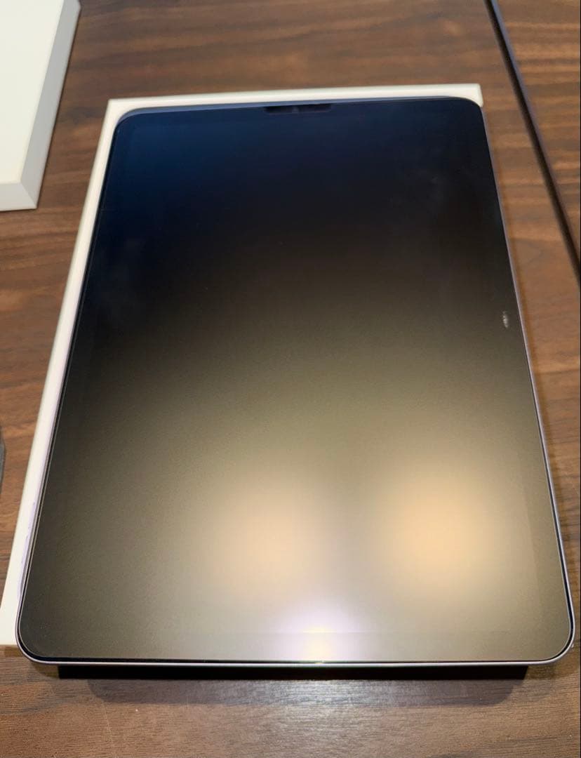 iPad Air 第5世代　Wi-Fi +純正アクセサリー