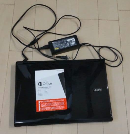 【Office付】ノートPC NEC LaVie LL750/L Core i7