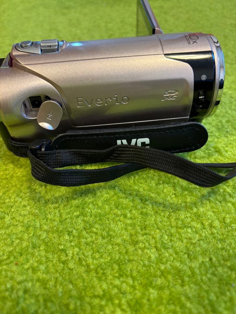 JVC Everio HDビデオカメラGZ-HM670-N