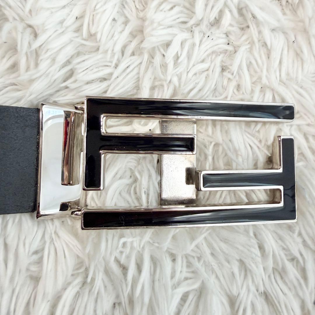 【極美品】フェンディ ベルト ズッカ ロゴ シルバー メンズ レザー ブラック